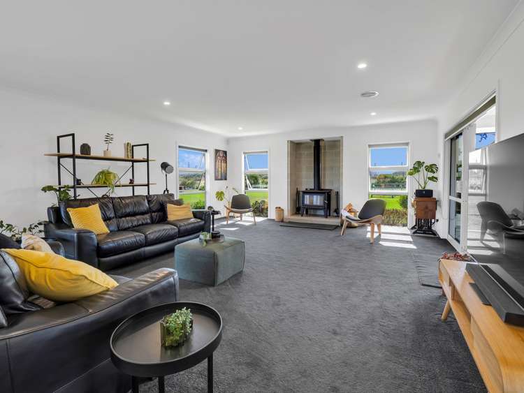 7 Carex Grove_5