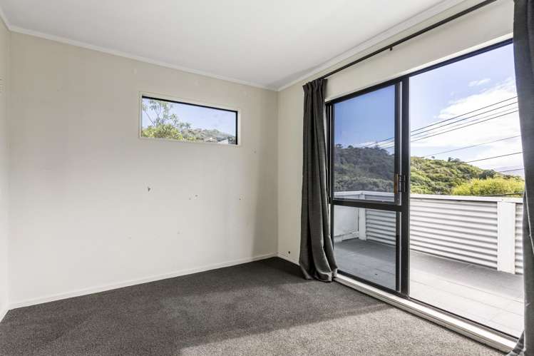 25 Tukanae Street Strathmore Park_7