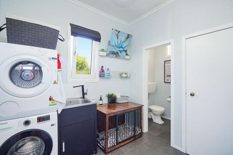 213 King Street Windsor_15