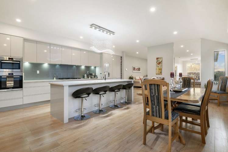 7 Bridget Court Red Beach_8