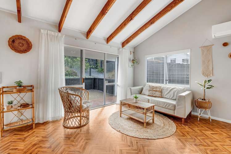 29 Shadon Place Stanmore Bay_7