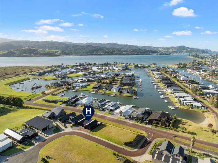 6 Ian Hopper Way Pauanui_33