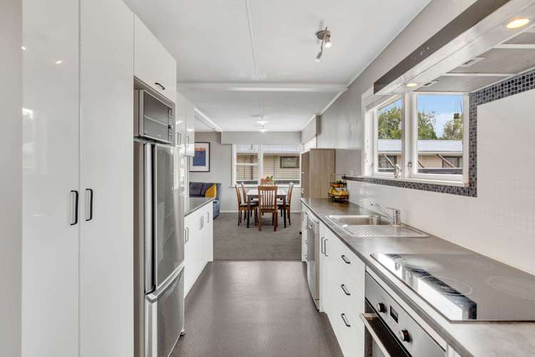 8 Cohen Place Milson_11