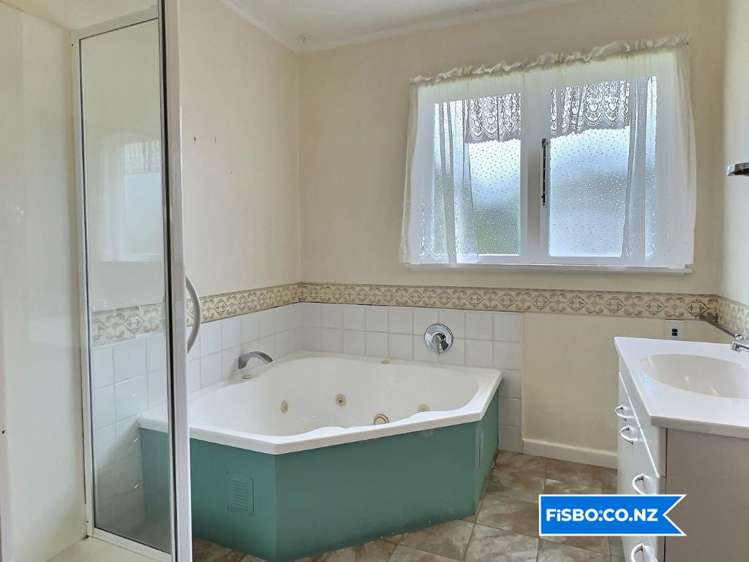 36 Bowling Road Greenmeadows_10