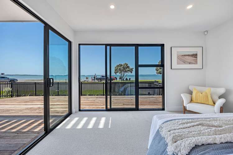 58 The Esplanade Eastern Beach_16