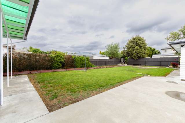 19 Harold Holt Avenue Onekawa_2