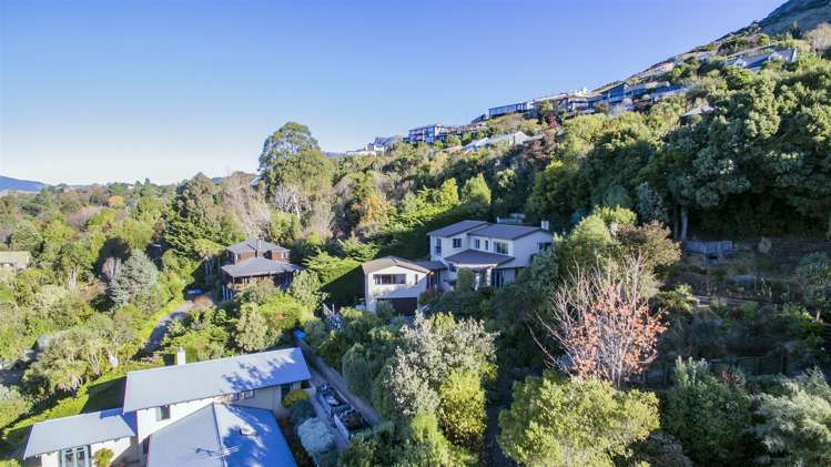 8 Main Road Governors Bay_22