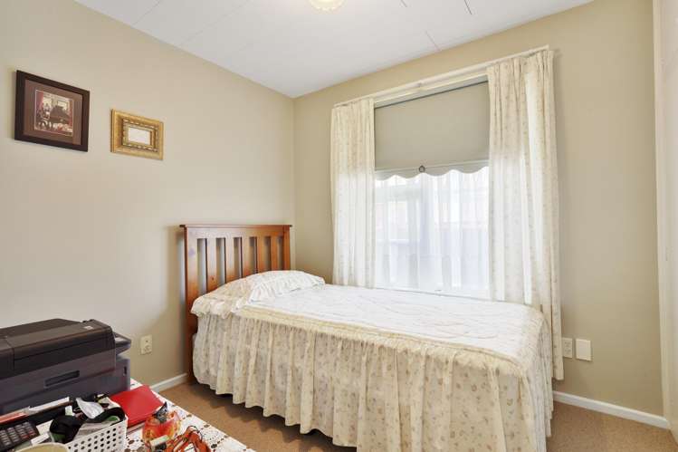 36 Reynolds Avenue Bishopdale_17