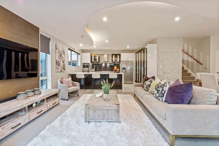 7 Lucca Crescent Flat Bush_8