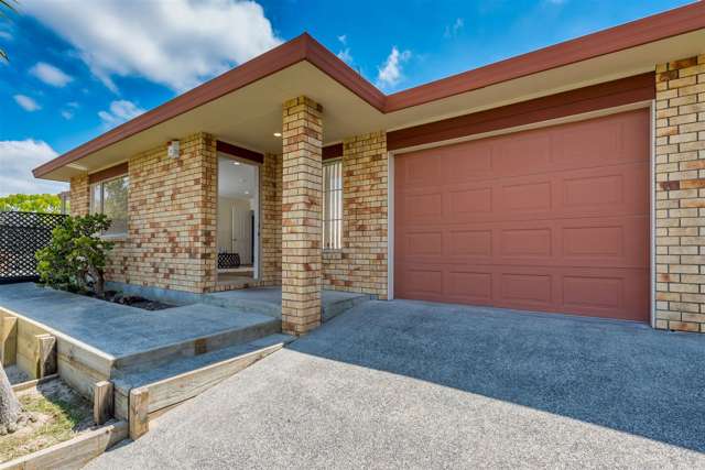 28 Ginders Drive Massey_1