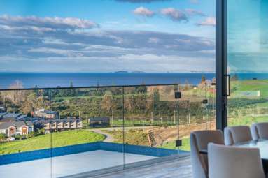 15 Ridgelea Road_3