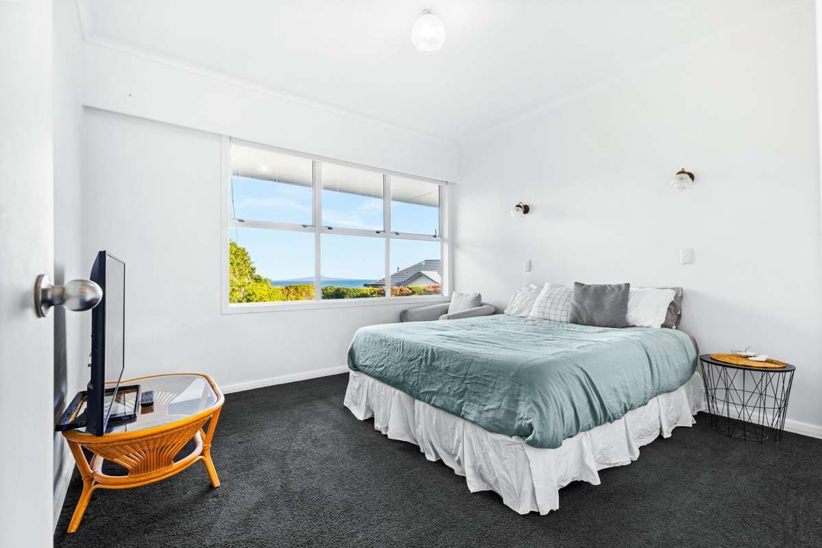 890 Whangaparaoa Road_4