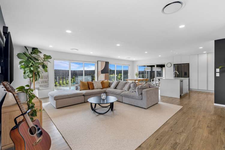 7 Somerset Place Stanmore Bay_3