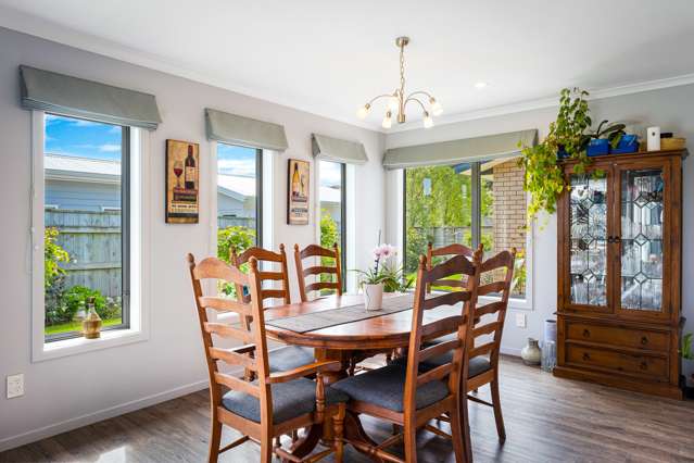 38 Resolution Drive Whitby_2