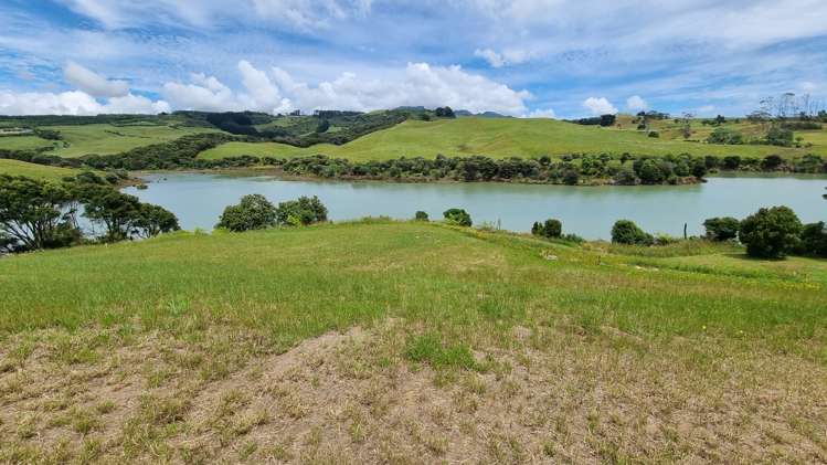 76 Omahina Street Raglan_15