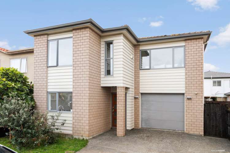 11 Bushpark Place Flat Bush_3