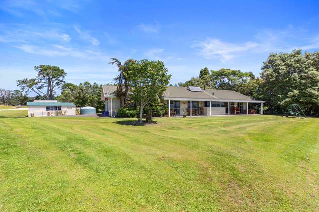 690 Esdaile Road Whakamarama_1