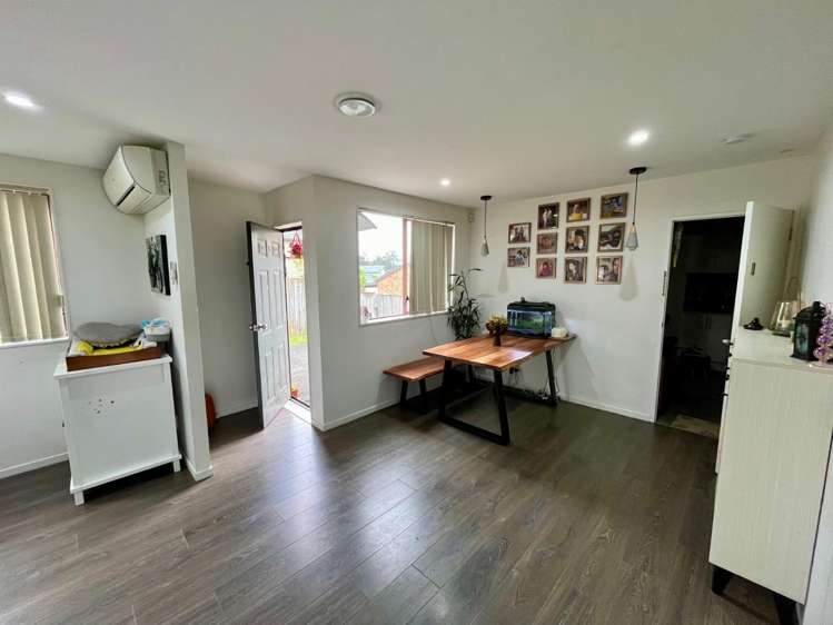 57 Woodbank Drive Glen Eden_5