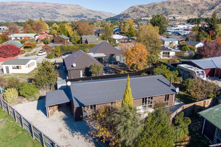 11 Achilles Place Wanaka_24