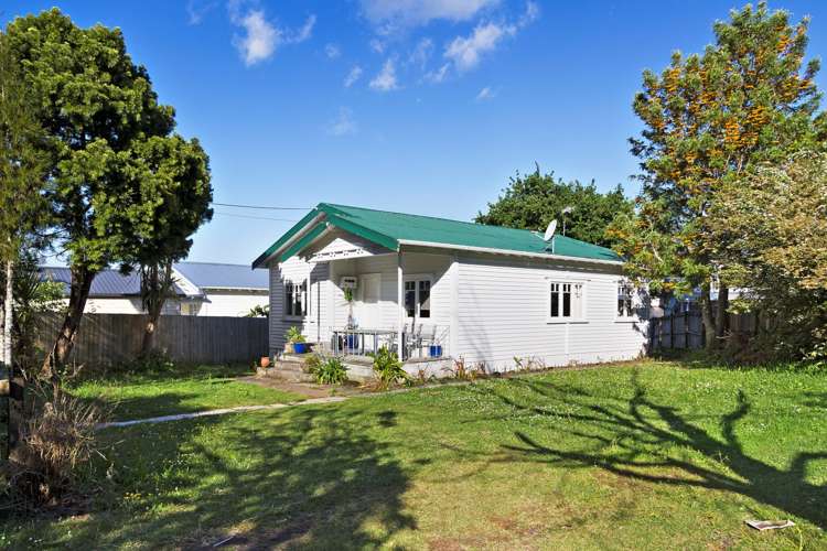 15 Brandon Road Glen Eden_1