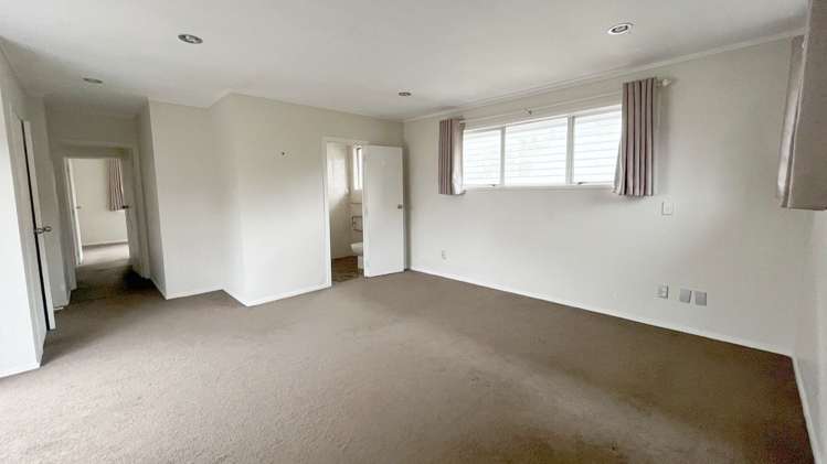 71 Chartwell Avenue Glenfield_4