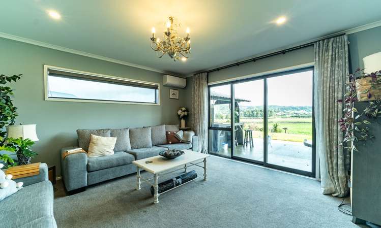 8 Awatiro Drive Kaukapakapa_5