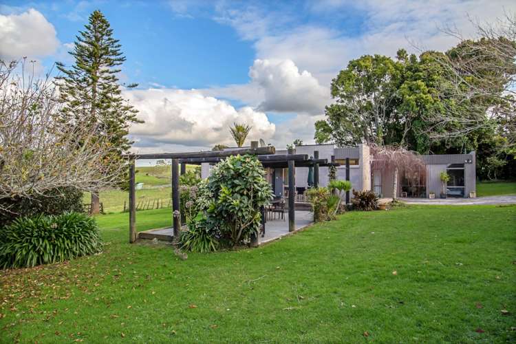 56 Henwood Road Taupaki_18