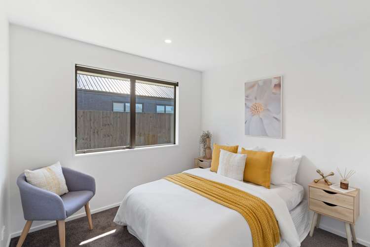 7 Russ Drive Lincoln_10