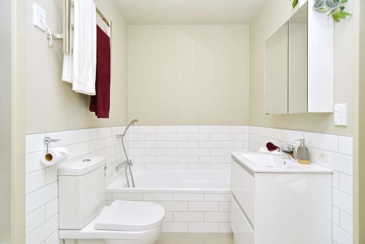 23 Emmett Street Shirley_16