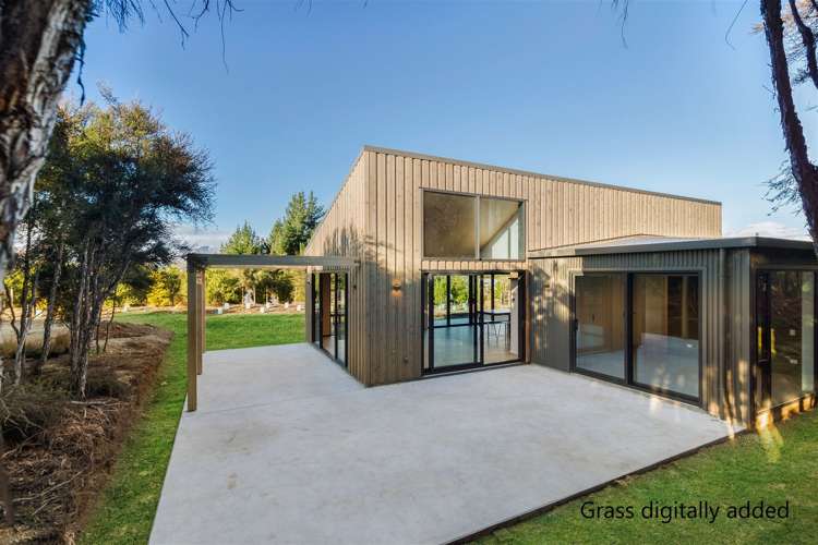 10 Goldie Lane Albert Town_18