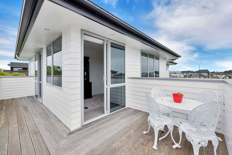 10 Milano Boulevard Karaka_15