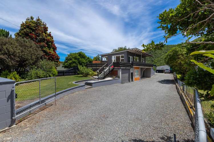 30 Beach Road Waikawa_18