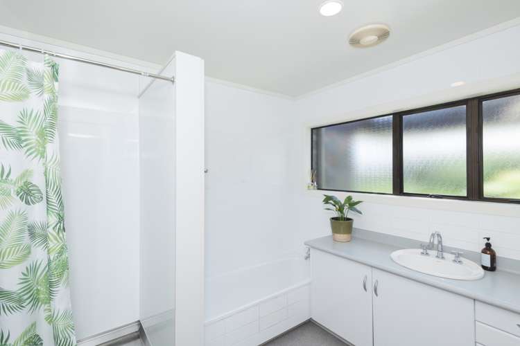 22 Island Road Whataupoko_12