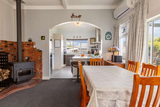 53 Hospital Street Dannevirke_2
