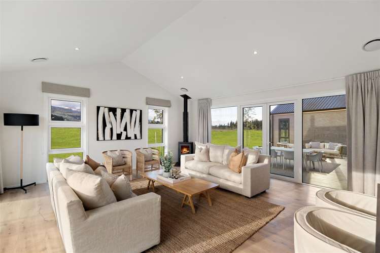 77 Stone Drive Cromwell_8