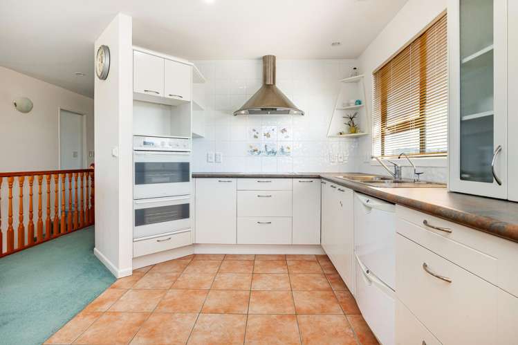 6 Tamahine Street Maupuia_8
