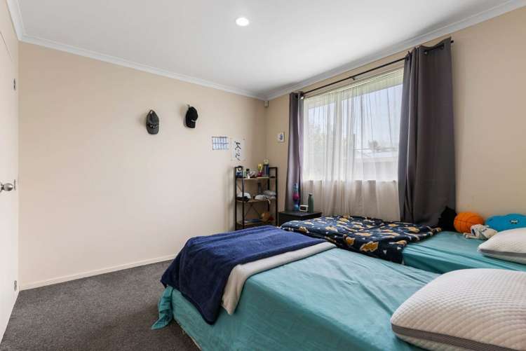 53 Kayes Road Pukekohe_13