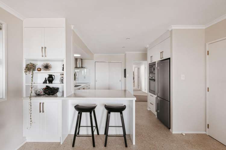 9a Mersea Place Maungatapu_10