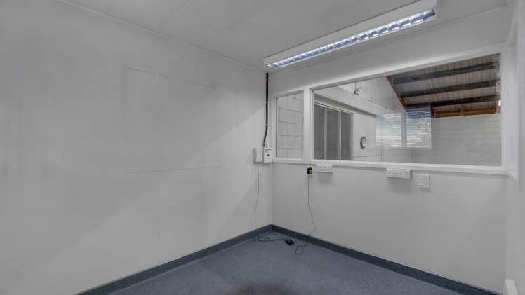 30 Barton Street Woolston_10