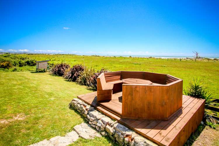 18 Elley Drive Carters Beach_12