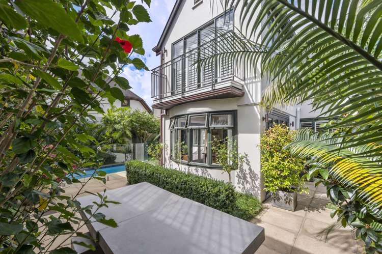 3/33 St Vincent Avenue Remuera_13