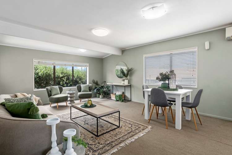 54 Heron Avenue East Matua_7