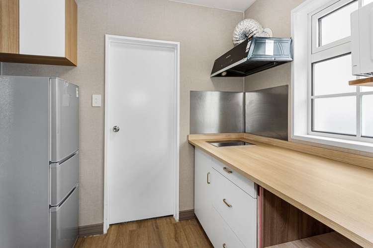 336 Worcester Street Linwood_7
