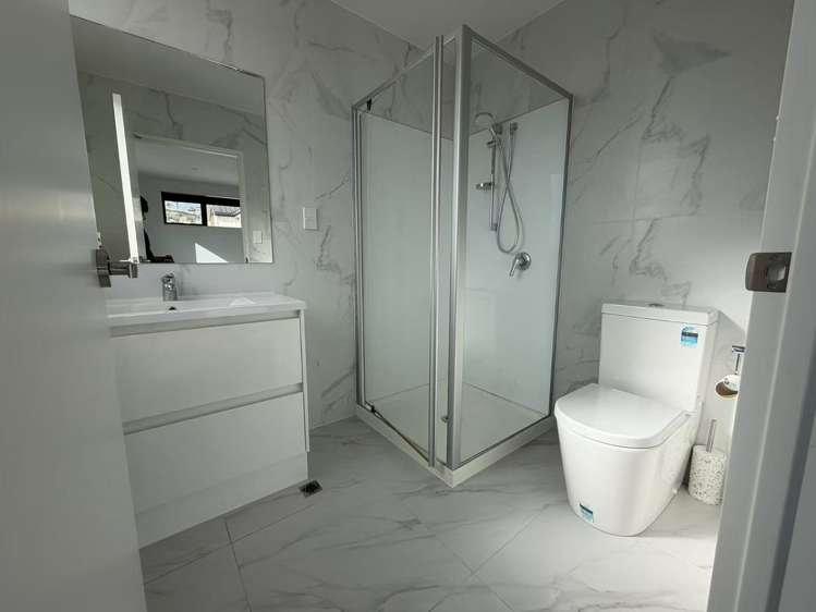 46 Seafarer Crescent Stanmore Bay_10