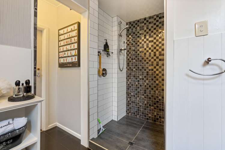 216 North Road North East Valley_14