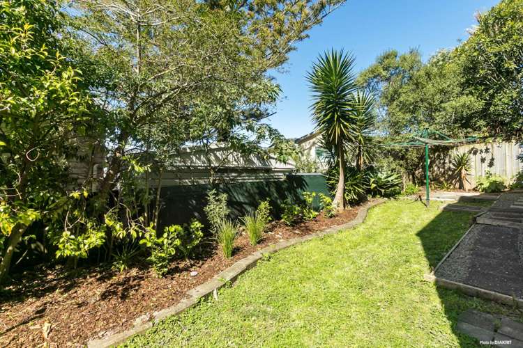 6/32a Clayburn Road Glen Eden_3