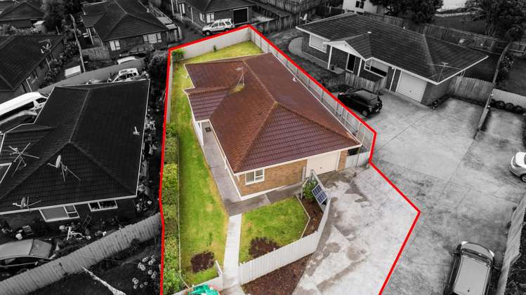 1/11 Kopara Place Clendon Park_18