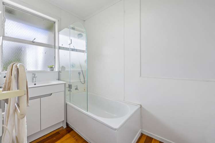 3/6 Peary Road Mount Eden_10