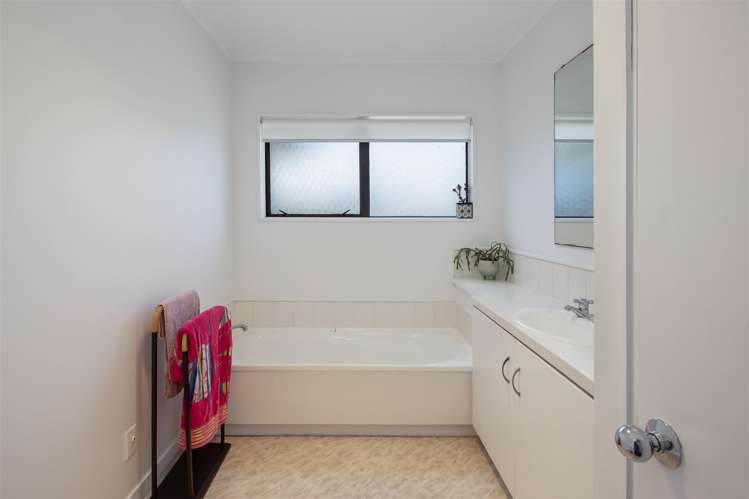 4/53 Dominion Park Street Johnsonville_9