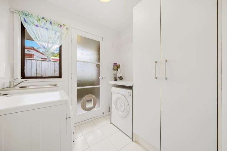 10 Montclair Rise Browns Bay_20